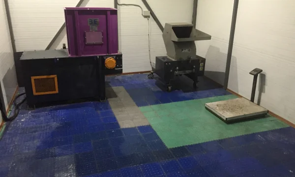 Услуги дробления и переработки пластика 0