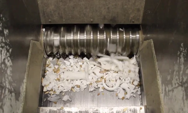 Оказываем качественные услуги по переработке полимерных материалов 0