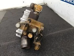 запас # 14338 тип детали детали двигателя / водяные насосы марка двигателя гусеница модель двигателя 3126 кастинг# 107-7701, 187-8957 марка грузовика гусеница модель грузовика 3126 основной заряд 0.00 сторона n/a состояние использованный описание бывший в пользовании водонасос с корпусом для катериппера 3126 2