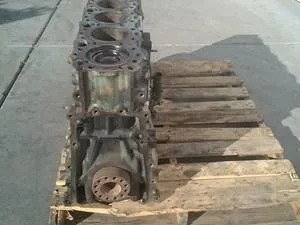 бывший в употреблении хороший блок по-прежнему с поршнями и коленчатым валом для двигателя detroit series 60 объёмом 12,7 литра 0