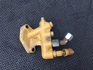 датчик давления масляного манофора двигателя caterpillar c7 3