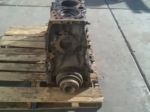 бывший в употреблении хороший блок по-прежнему с поршнями и коленчатым валом для двигателя detroit series 60 объёмом 12,7 литра 2