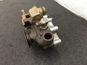 запас # 14338 тип детали детали двигателя / водяные насосы марка двигателя гусеница модель двигателя 3126 кастинг# 107-7701, 187-8957 марка грузовика гусеница модель грузовика 3126 основной заряд 0.00 сторона n/a состояние использованный описание бывший в пользовании водонасос с корпусом для катериппера 3126 1