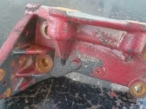 бывший в пользовании натяжитель ремня и промежуточный шкив для двигателя mack mp8 3