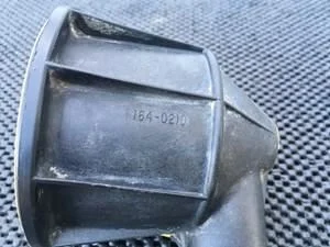 бывшая в употреблении прокладка на крышке клапана двигателя для caterpillar 3126 0