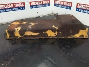 запас # 34759 тип детали детали двигателя / масляные поддоны марка двигателя гусеница модель двигателя c7 кастинг# 1154170 марка грузовика гусеница модель грузовика c7 основной заряд 0.00 сторона n/a состояние использованный описание подержанный поддон для масла двигателя caterpillar c7, краска отслаивается 3