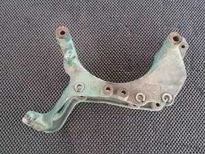 крепежный скоб для генератора volvo ved12 1