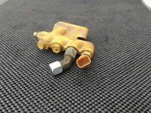 датчик давления масляного манофора двигателя caterpillar c7 0