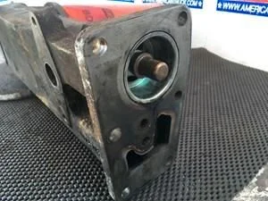 Корпус масляного фильтра для двигателя cummins n14. 0