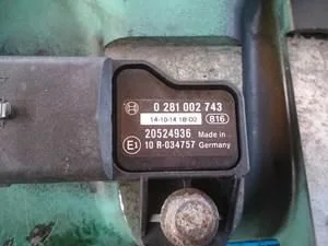 воздухозаборник volvo d13 с датчиками 1