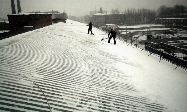 Альпинисты. Все виды высотных работ. Монтаж. Покраска фасада. Мойка окон. Наружная реклама. 1