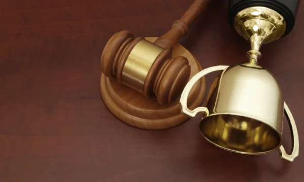 Спортивный юрист. Услуги адвоката для спортсменов в Москве 0