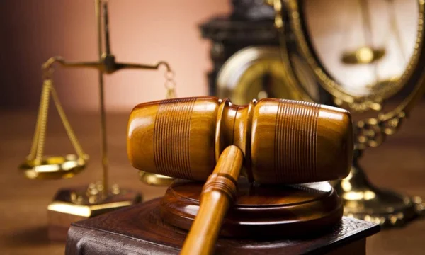 Юрист в сфере шоу-бизнеса. Услуги адвоката для звезд в Москве 0