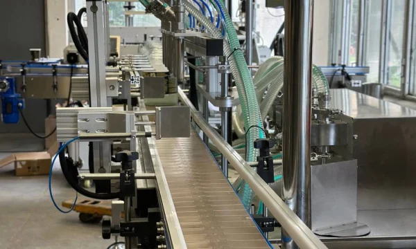 Аппарат для розлива в стеклянные бутылки 3