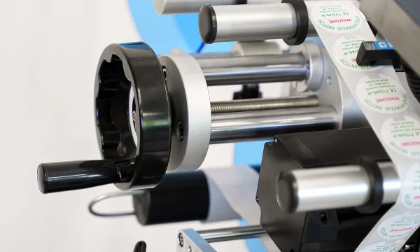 Автоматическая головка для наклейки на плоские поверхности AS-P05 3