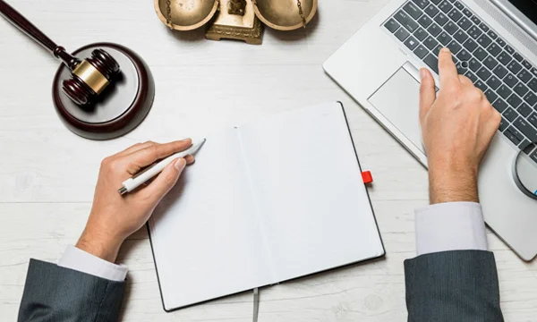 Сопровождение сделок купли-продажи между юридическими лицами во Владивостоке 0