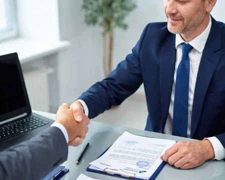 Сопровождение сделок купли-продажи между юридическими лицами в Челябинске 0