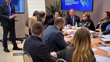 Нижневартовские депутаты собирают наказы от населения, чтобы включить их в свежий план развития города