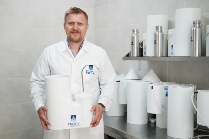 Виктор Кордюков объясняет почему привычные фильтры делают воду мертвой и лишают её природной силы Виктор Кордюков объясняет почему привычные фильтры делают воду мертвой и лишают её природной силы