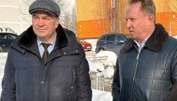 В Нижневартовске ищут выход из парковочного тупика у больницы