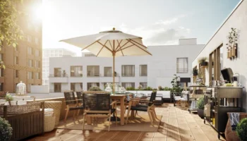 Россияне хотят во дворе магазины, ПВЗ и театры