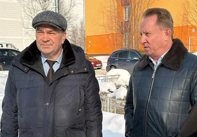 В Нижневартовске ищут выход из парковочного тупика у больницы