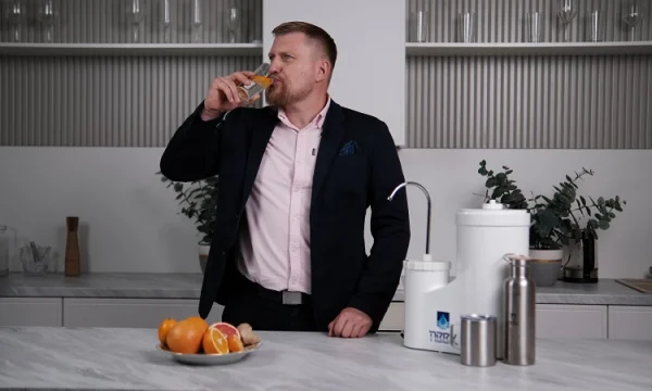 Виктор Кордюков, руководитель компании ПВВК, раскрывает секрет технологии, которая очищает воду и сохраняет полезные минералы