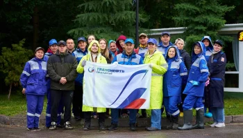 Прикамские трубопроводчики благоустроили зеленый уголок Перми