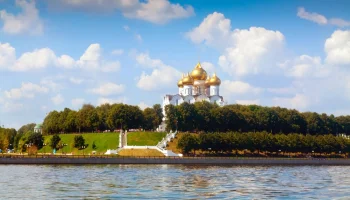 В топ-3 направления для отдыха весной у москвичей вошли города Золотого Кольца В топ-3 направления для отдыха весной у москвичей вошли города Золотого Кольца