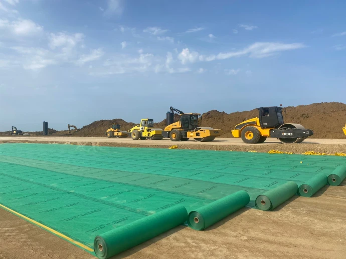 Композитная геомембрана для дорожного строительства Полиспан ГСКМ