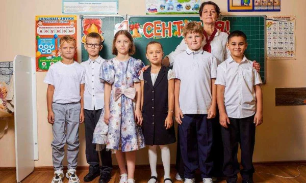 Частная школа, где дети растут успешными: приглашаем в ОБРАЗОВАНИЕ ПЛЮС КМВ 2