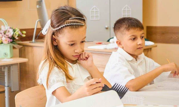 Частная школа, где дети растут успешными: приглашаем в ОБРАЗОВАНИЕ ПЛЮС КМВ 3