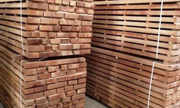 Бук, дуб, ясень, акация,карагач, клен, орех оптом. 1