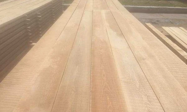 Лиственница, кедр, сосна, береза пиломатериалы оптом. 1