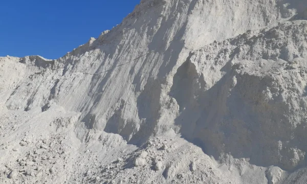 Брусянский карьер производит и  доставляет песок дробления 0