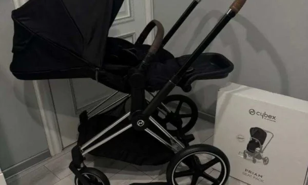 Отдаём бесплатно! Коляска Cybex Priam 3 в 1 1