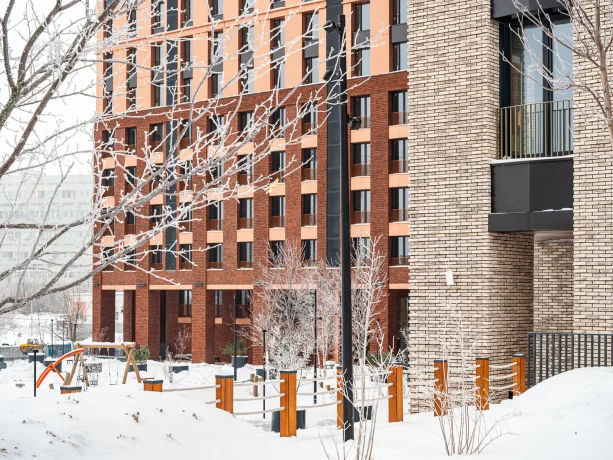 Ключи к новой жизни: в EVER началось заселение второй очереди