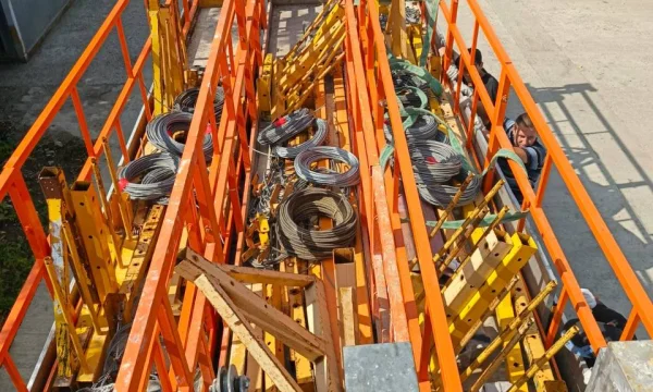 Аренда и продажа фасадных подъемников Zlp 630 бу и новые 2