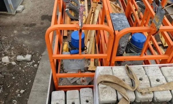 Аренда и продажа фасадных подъемников Zlp 630 бу и новые 0