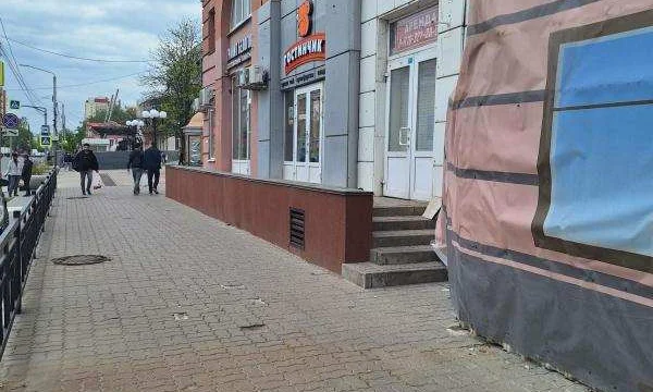 Продам коммерческое помещение 200 м&sup2; в центре Белгорода 1