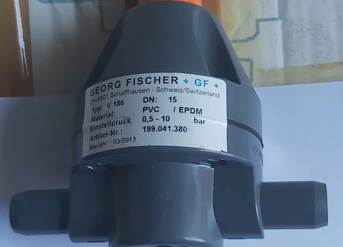 Клапан понижения давления +GF+, PVC/EPDM, ТИП V 186, DN15) 2