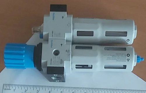 Блок подготовки воздуха Festo FRC-1/2-D-MIDI 1