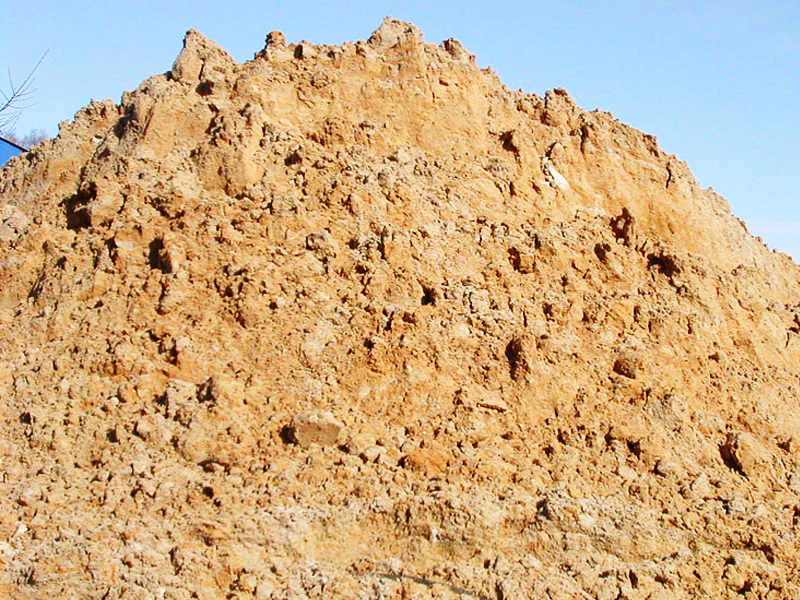 Популярный сыпучий материал - песок: области применения