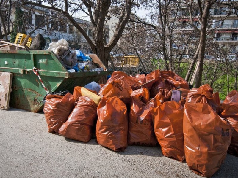 Услуги по вывозу мусора в Москве