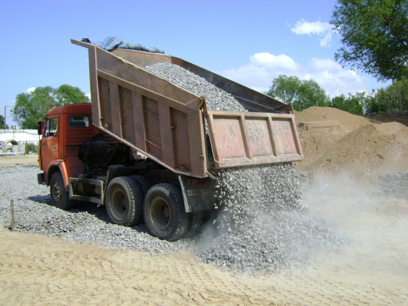 Доставка песка и щебня, аренда спецтехники в Туле и Тульской области