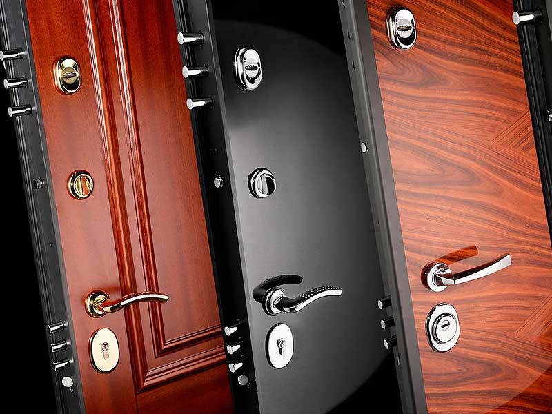Входные металлические двери: рассматриваем особенности выбора