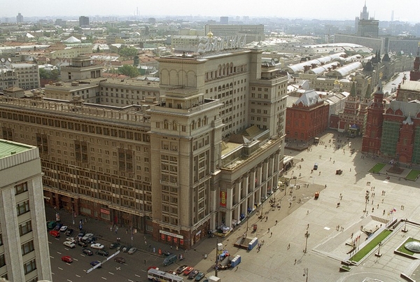 На октябрь 2013 года намечено завершение реконструкции гостиницы Москва